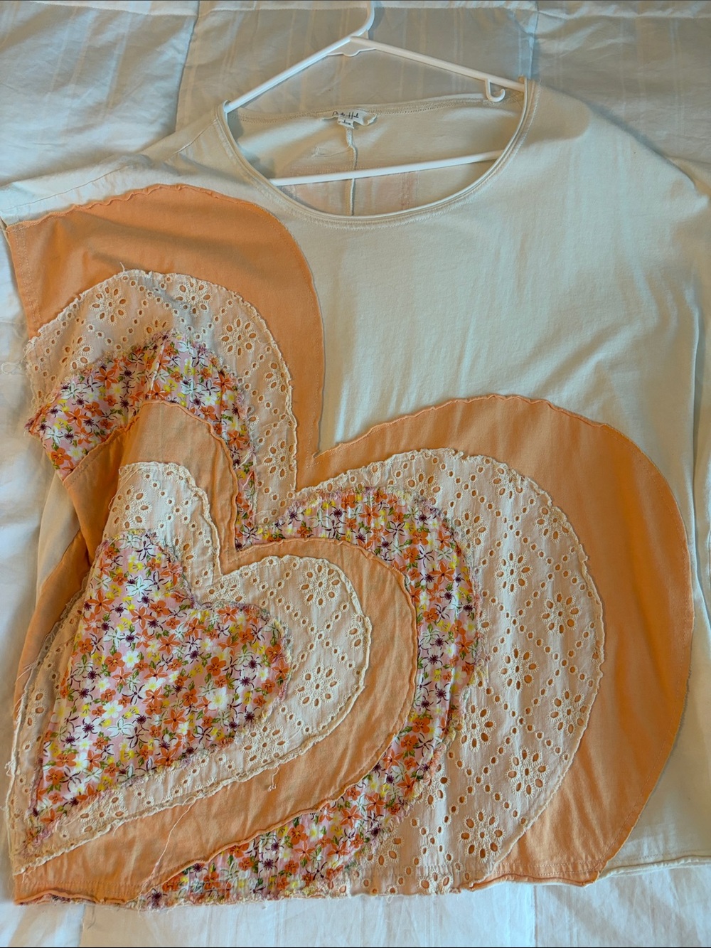 Oli & Hali Cream Top with Peach Floral Heart Patchwork
